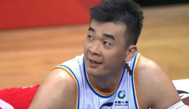 该片由王安忆（《长恨歌》）执笔剧本，杜可风（《2046》）出任摄影指导，坂本龙一（《末代皇帝》）担任音乐总监，和田惠美（《英雄》）主掌服装造型设计，堪称;顶配阵容